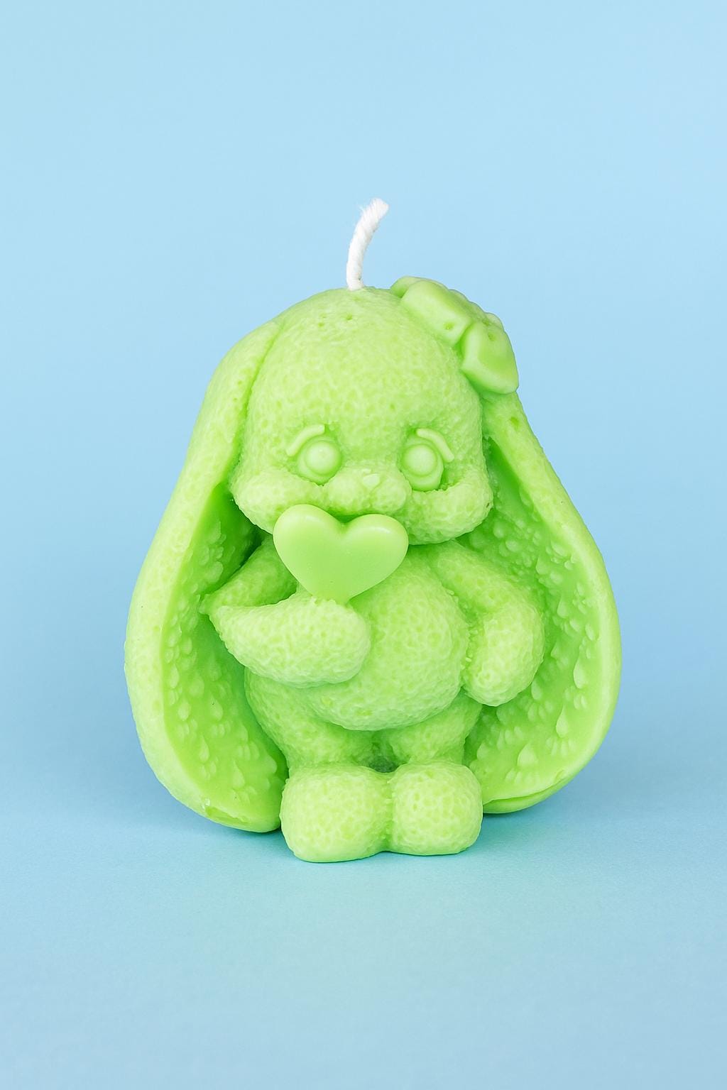 Bunny Love - Soy Wax Handmade Candle | Decorative Rabbit Candle for Joy & Sweet Moments (2,2 oz)