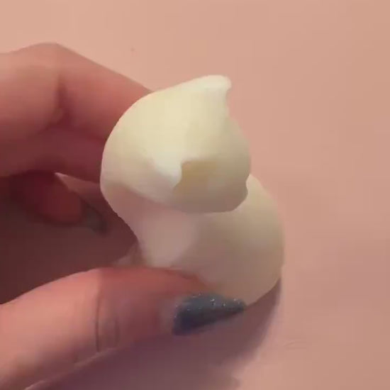 Handmade Cat Candle – Minimalist Soy Wax Kitty Decor, Cute Gift for Cat Lovers